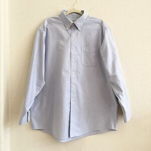 LL Bean Men's Wrinkle Resistant 100% Cotton Long Sleeve Blue Shirt Size 17/34